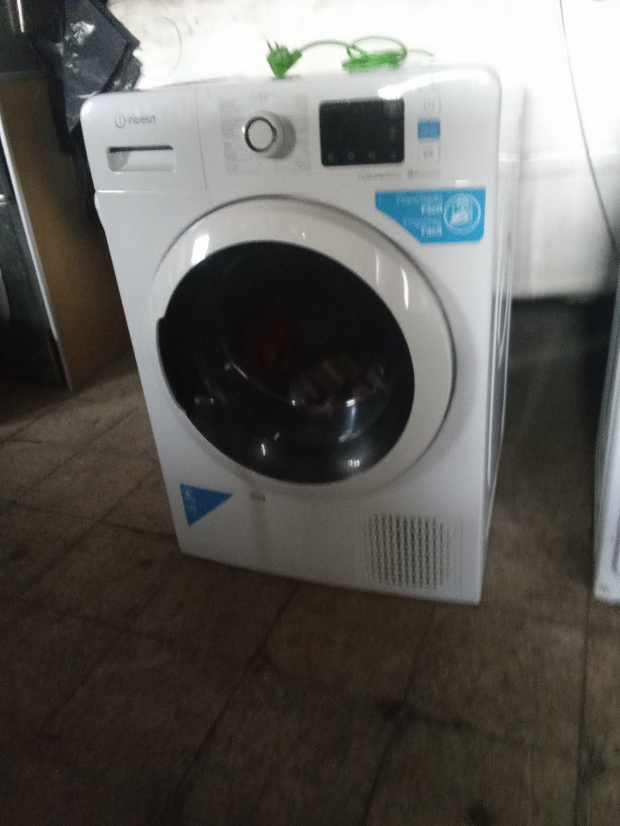 Máquina de secar  Indesit 9kg
