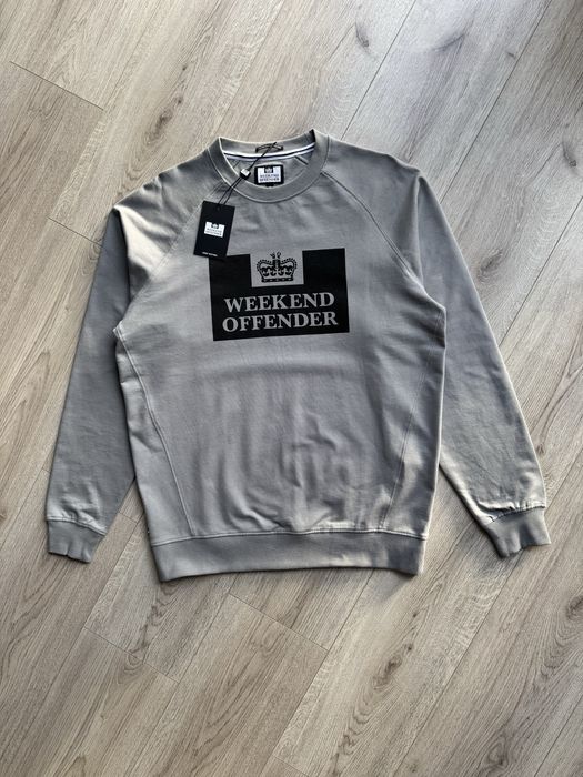 Свитшот Weekend Offender 2025