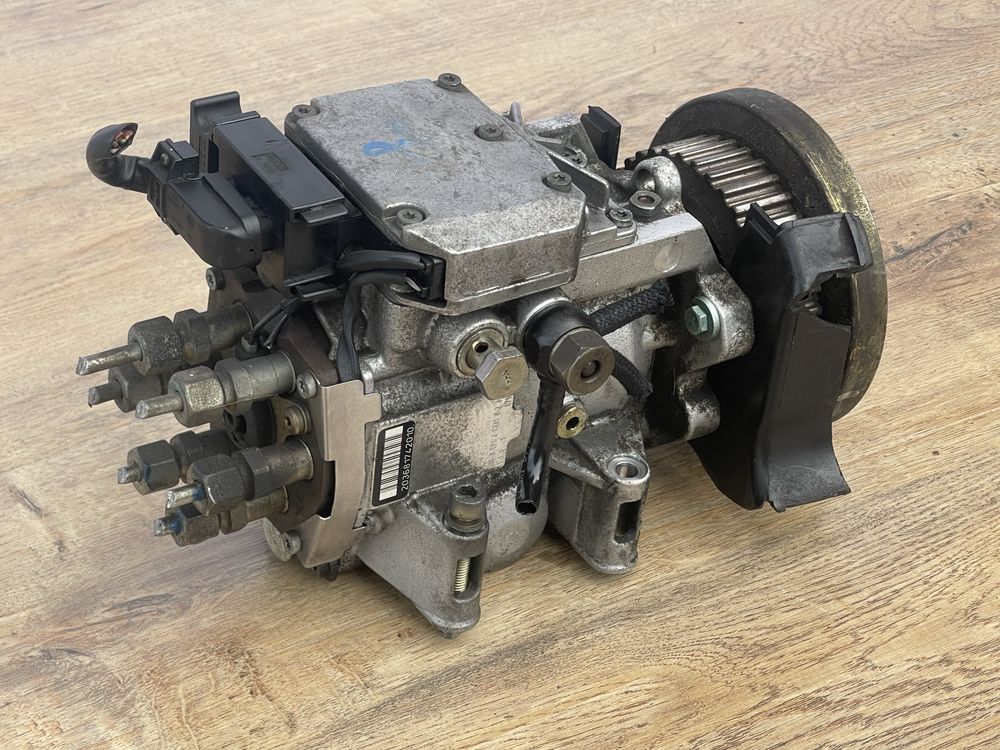 Тнвд Audi A6 C5 2.5 Audi A4 B6 Passat B5 2.5TDI 059130106J 0470506030