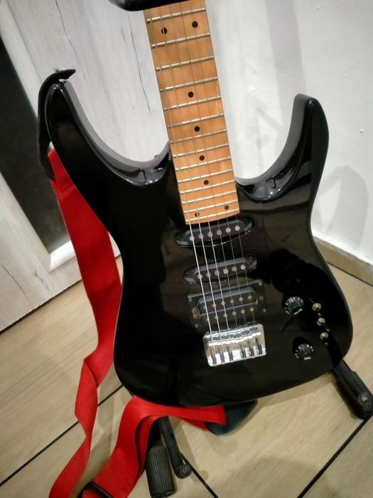 Sprzedam gitarę elektryczną