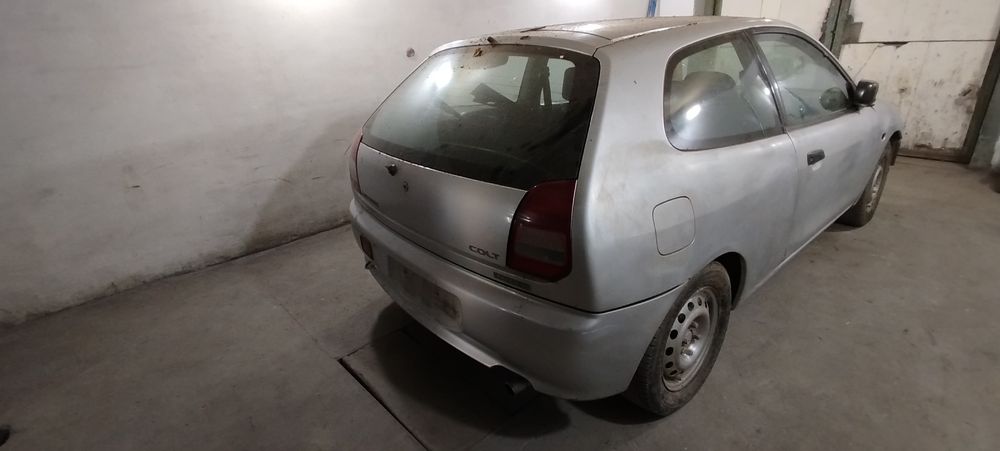 Mitsubishi Colt р0збірка купе