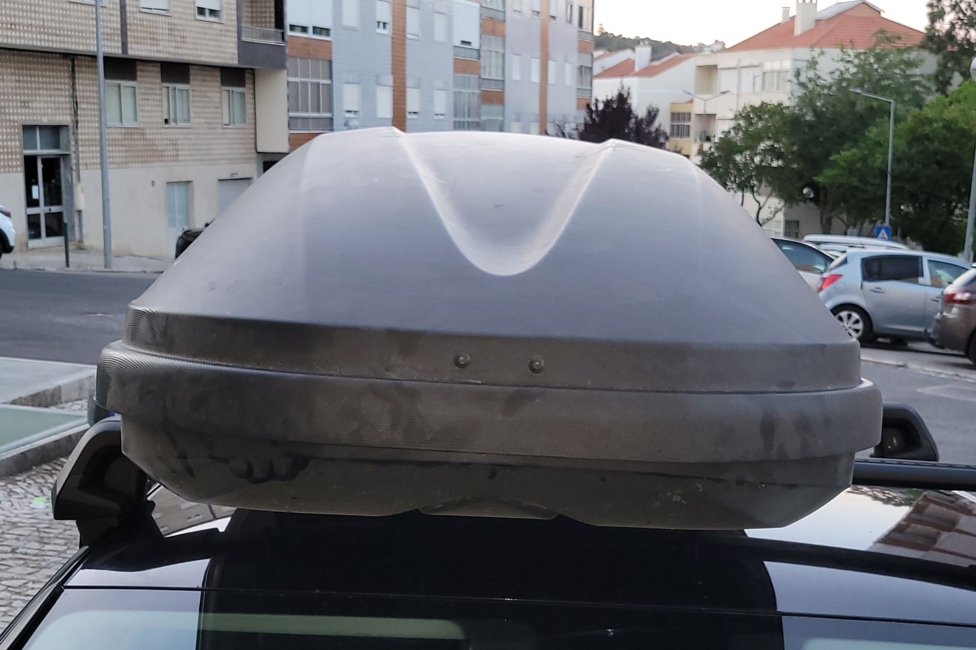 Mala tejadilho Thule pacific 780 tam xl. Usada 1 vez.

Medidas 196cm x