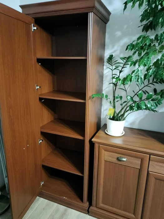 Sprzedam zestaw mebli