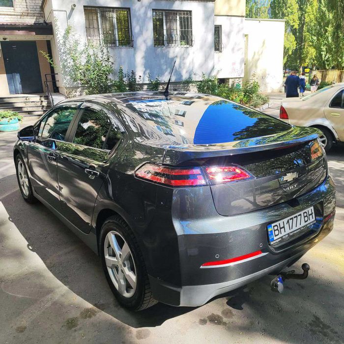 Chevrolet Volt 1.4 Hybrid Plug-IN 2014 год (MAXIMAL)