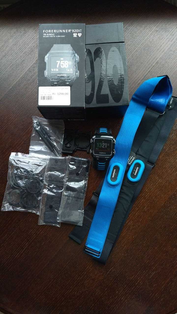 Спортивний годинник Garmin Forerunner 920XT