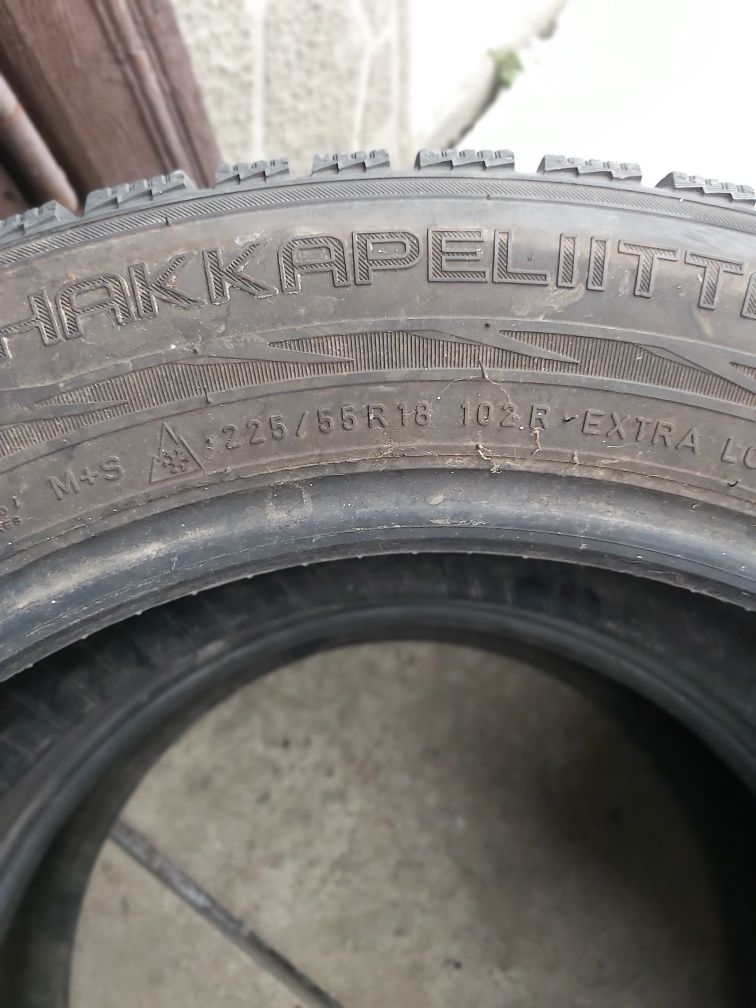 Пара зимових шин  NOKIAN hakkapeliitta 225/55R18