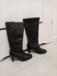 Kozaki Hush Puppies r. 38