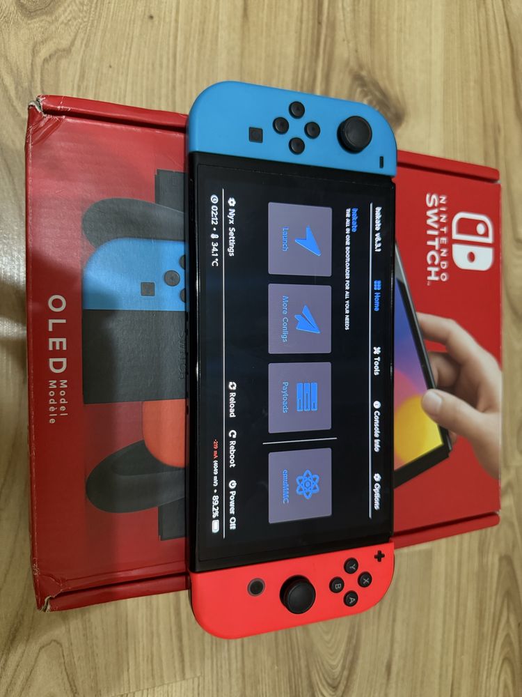 Przerobiona Nintendo Switch Oled 256gb CFW Atmosphere Picofly zestaw