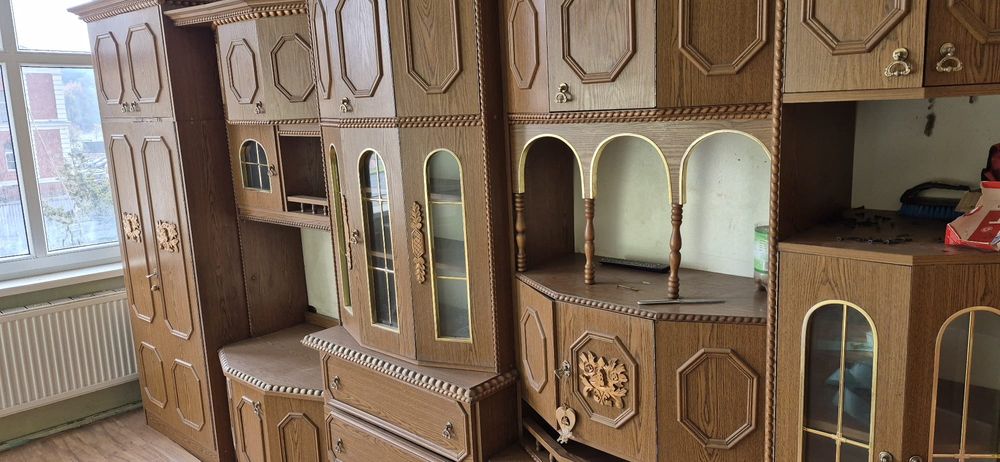 Oddam meblościankę