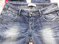 spodnie jeans dżins granatowe z mankietem w gumę  blue rags