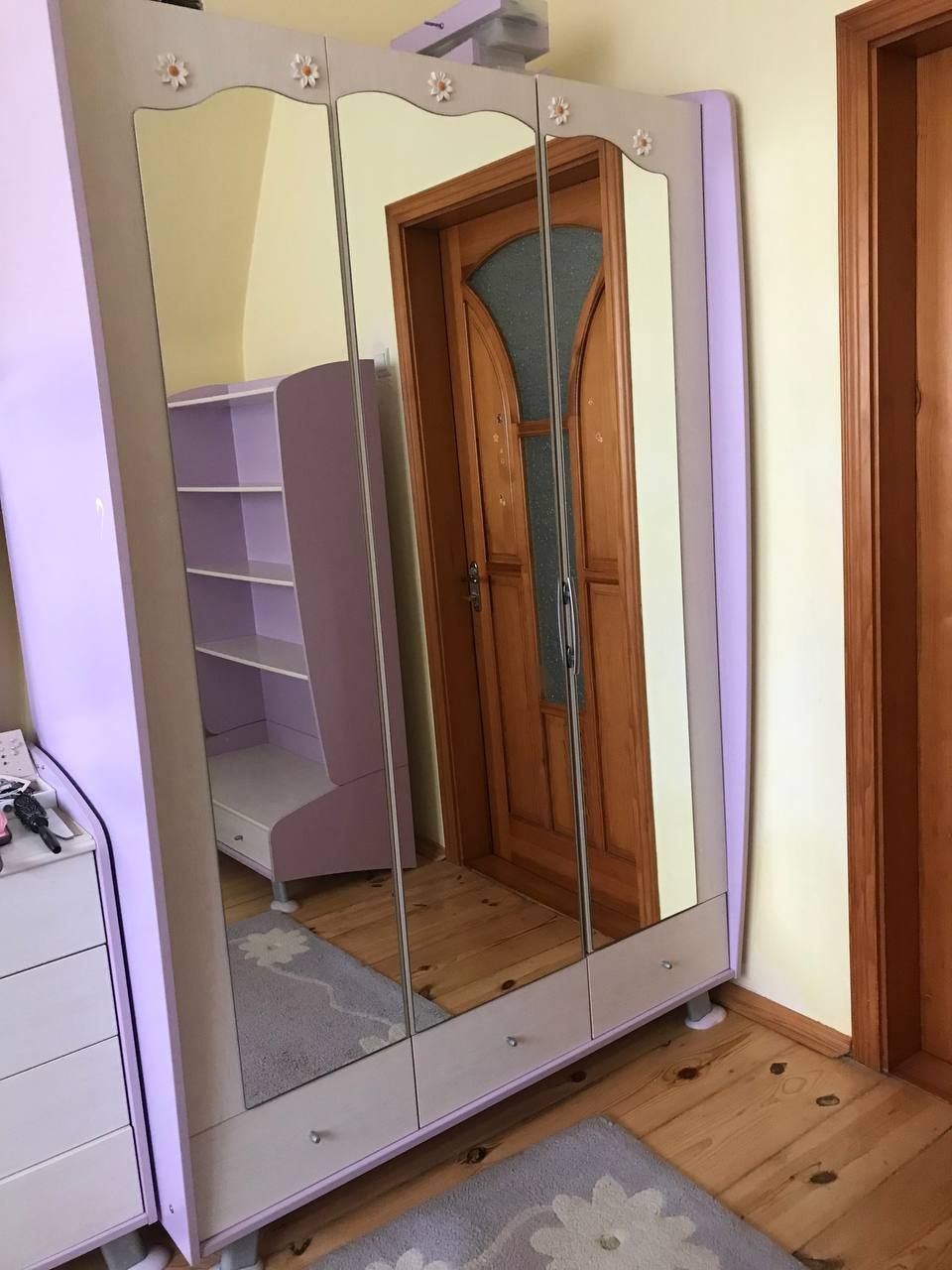 Меблі в дитячу кімнату