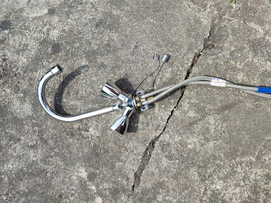 Bateria umywalkowa/kuchenna