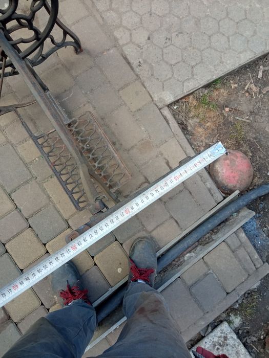 Станина к швейной машинке