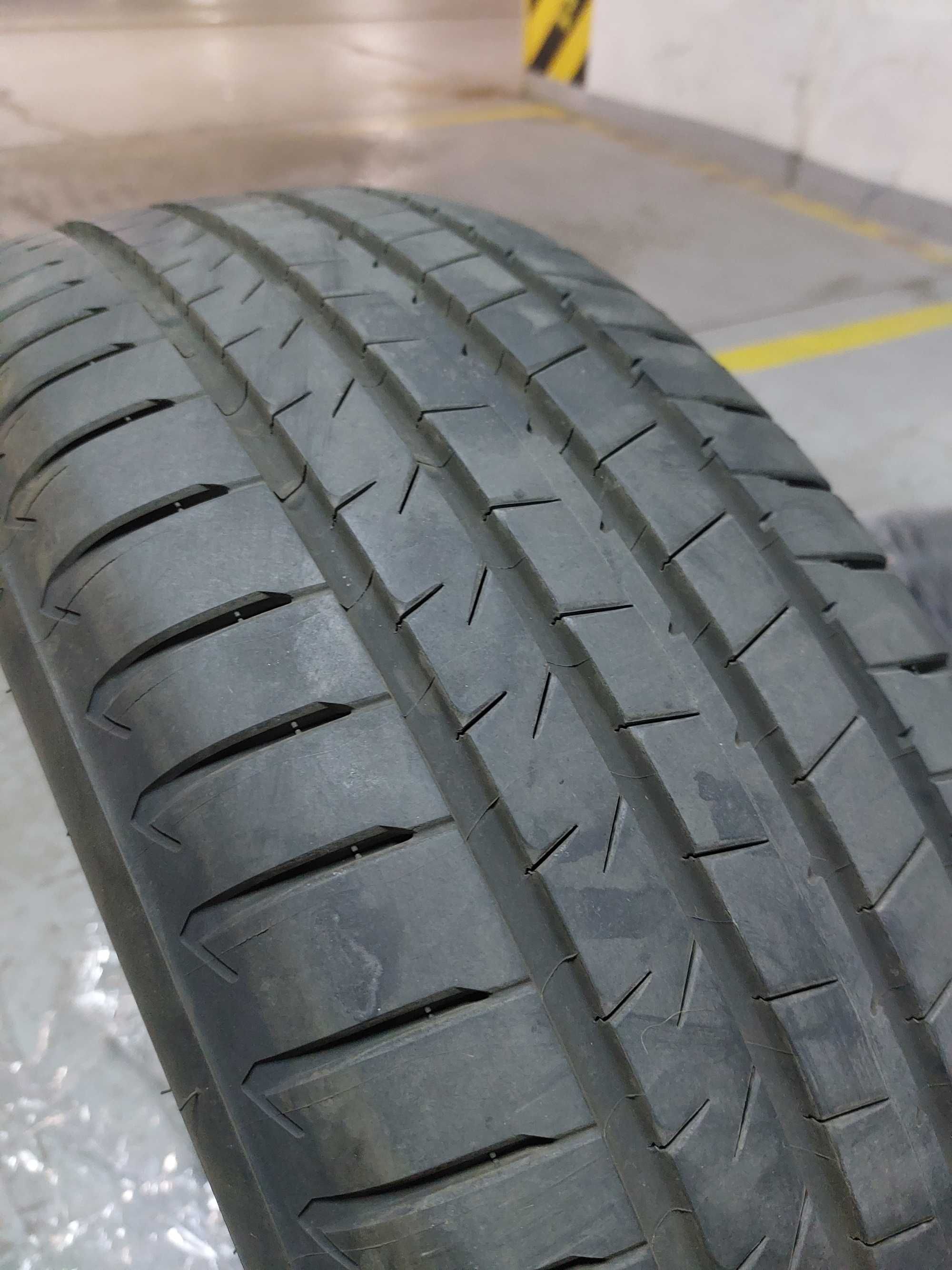 Bridgestone Alenza 001 225/55/R19