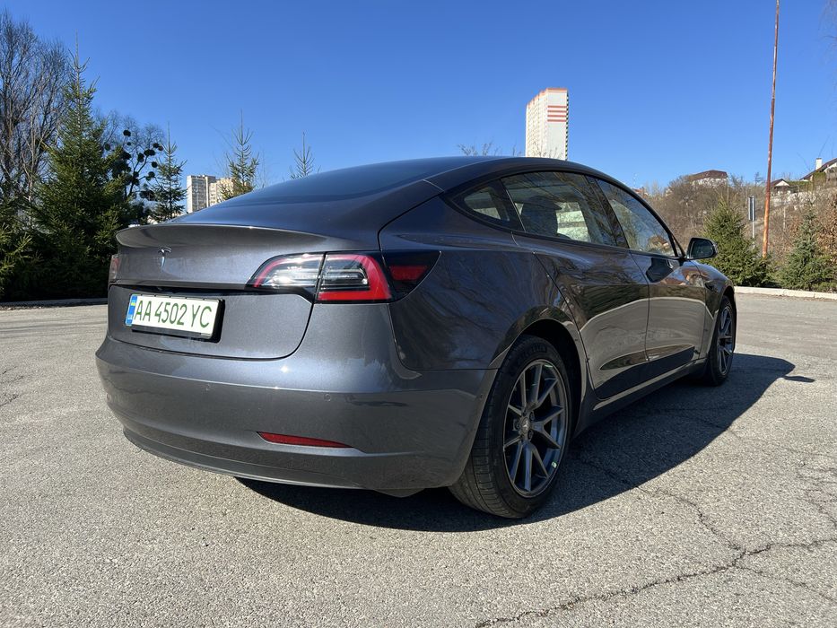 Оренда/Прокат авто Tesla Model 3 2022р