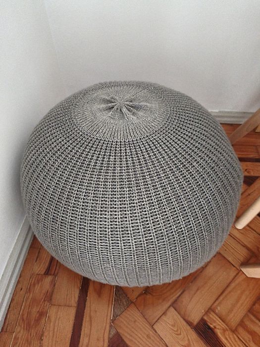 Sandared repousa pés , puff IKEA