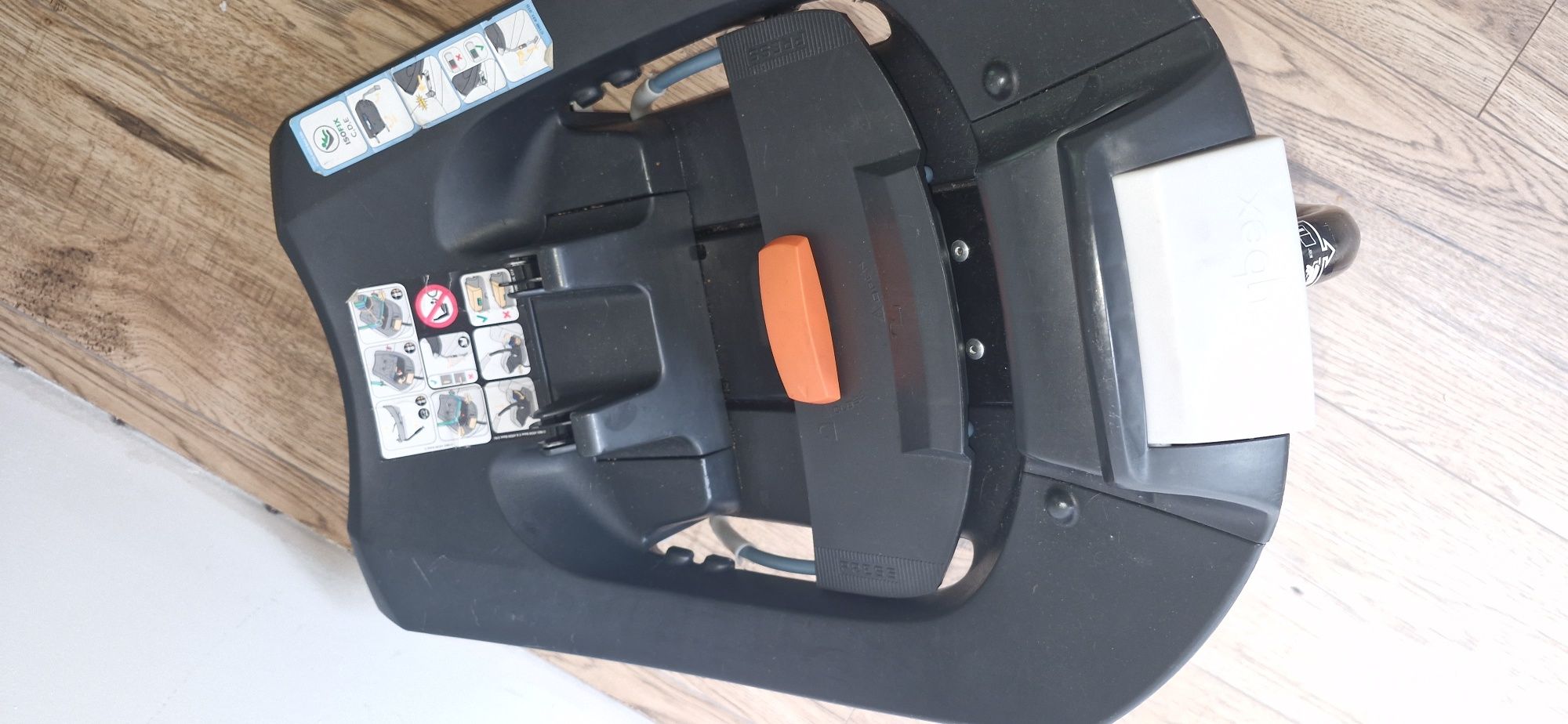Nosidełko Cybex Aton z bazą isofix