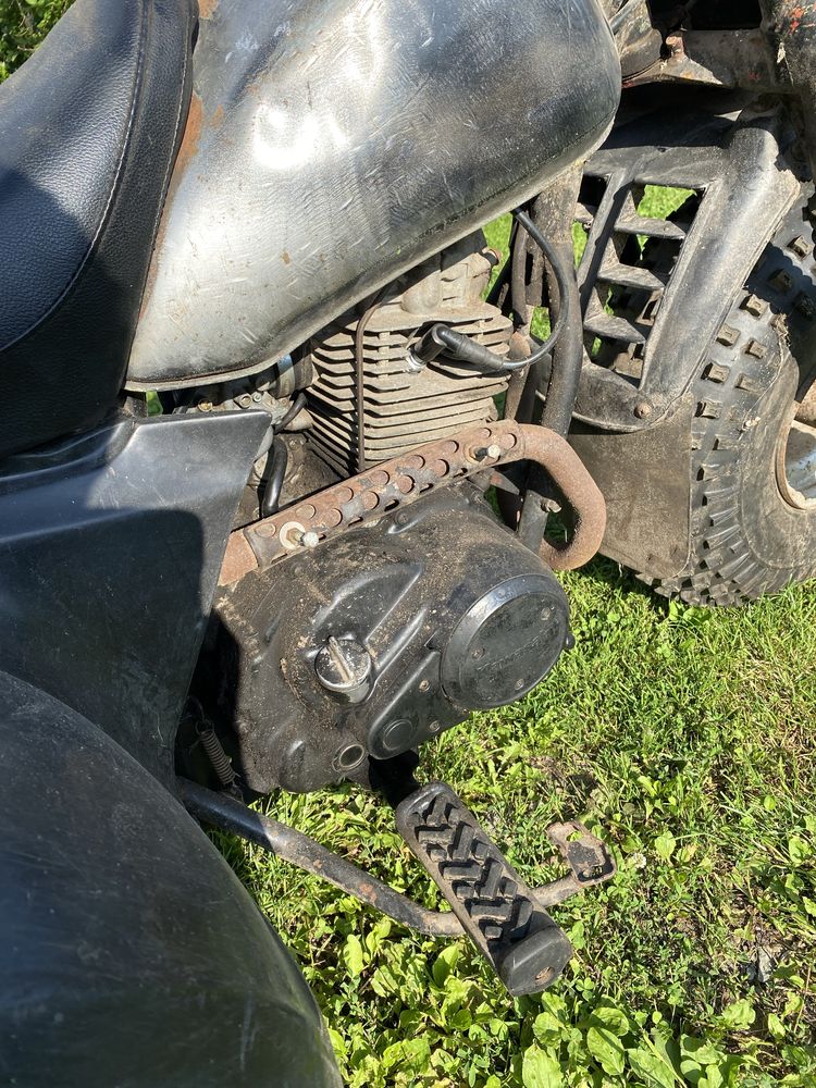 Kawasaki KLT 185 trójkołowiec cross