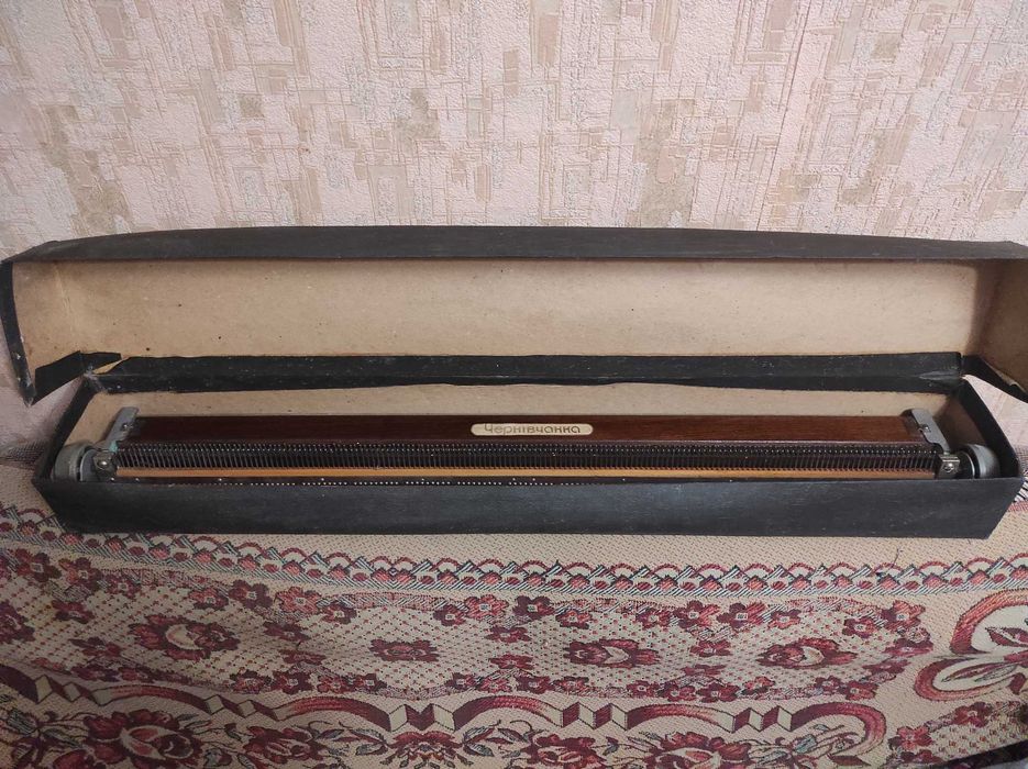 Вязальная машинка "Чарнівчанка" СССР
