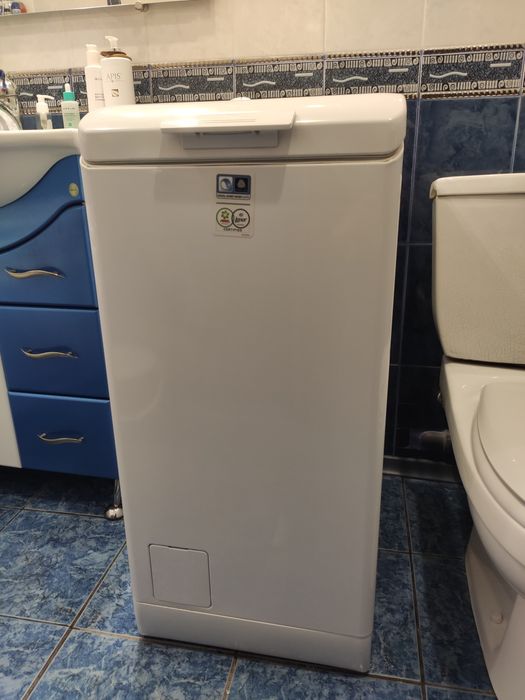 Продам пральну машину Electrolux