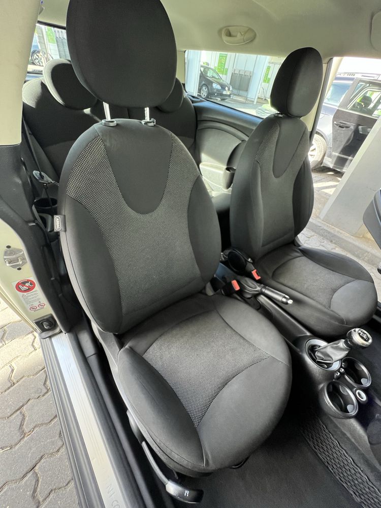 MINI CLUBMAN 1.6 D Irrepreensivel