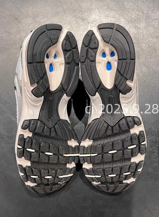 ButyDamskie New‍ Balance‍ 530 Biały‍ Uniseks Roz.40