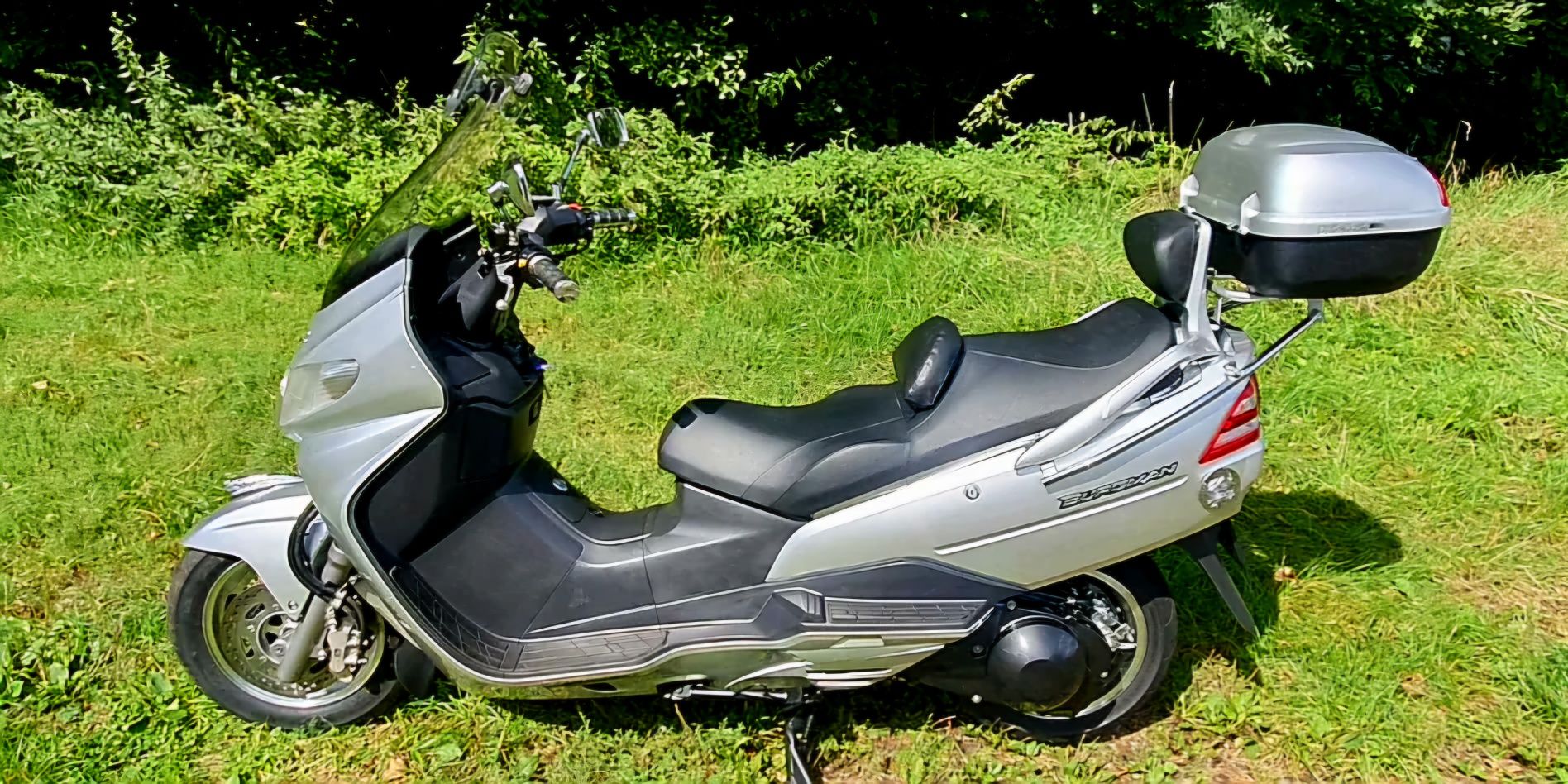 Burgman 400 jak majesty x max 250 forza od starszego pana z Niemiec