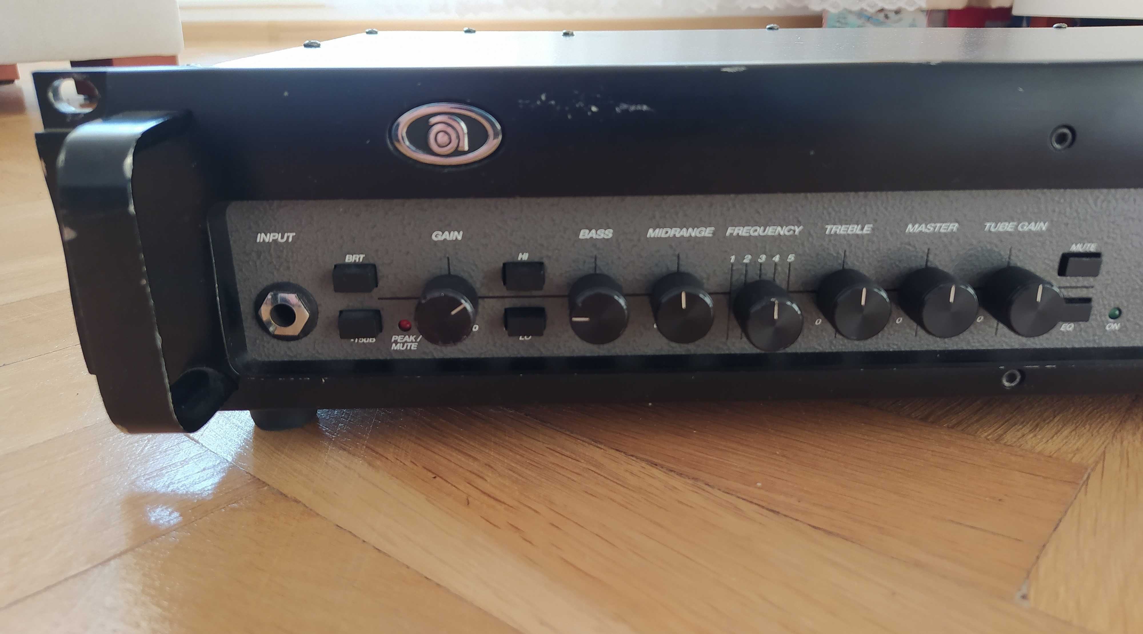 Ampeg SVT3 PRO - hybrydowy wzmacniacz basowy, made in USA (head, amp)