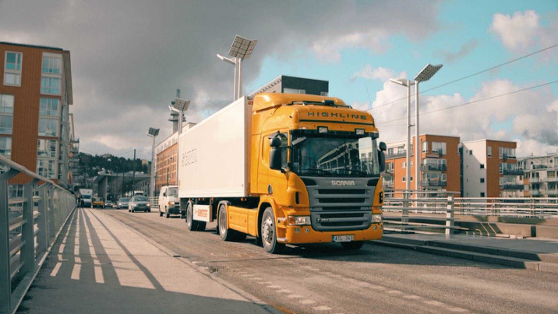 Перевозка товаров грузов из Европы Польши в Украину