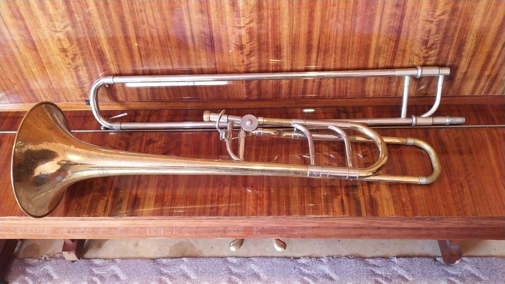 Тромбон Рой Бенсoн.