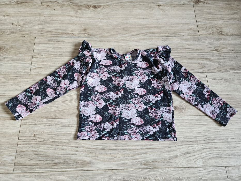 Bluzka z falbankami na ramionach handmade Nala w kwiaty