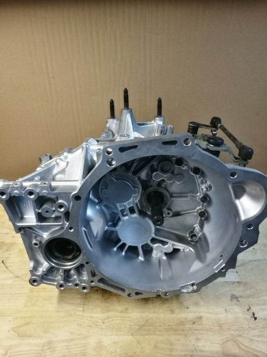 Skrzynia biegów Mitsubishi Outlander 2.2 diesel 6 biegowa