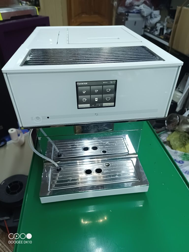 Кофемашина Miele cm7500