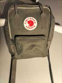 Modny plecak Fjallraven Kanken Mini. Drill y2k streetwear street