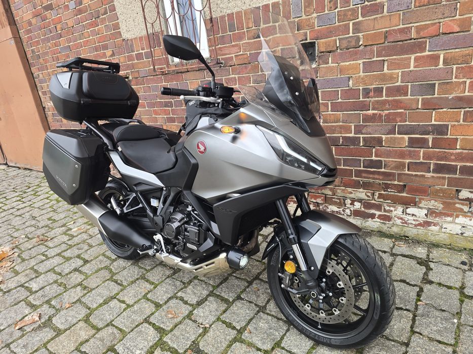 Honda NT 1100 .2023r. ABS // automat DCT // 3x kufer // bezwypadkowa