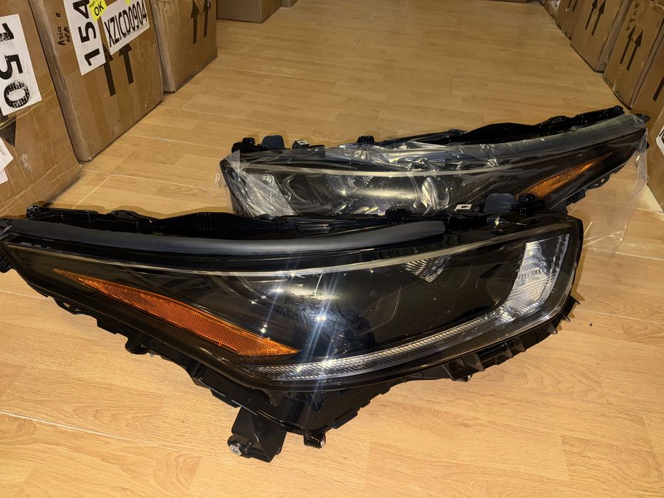 Toyota Highlander 2019-2023 р USA , передні фари хайлендер