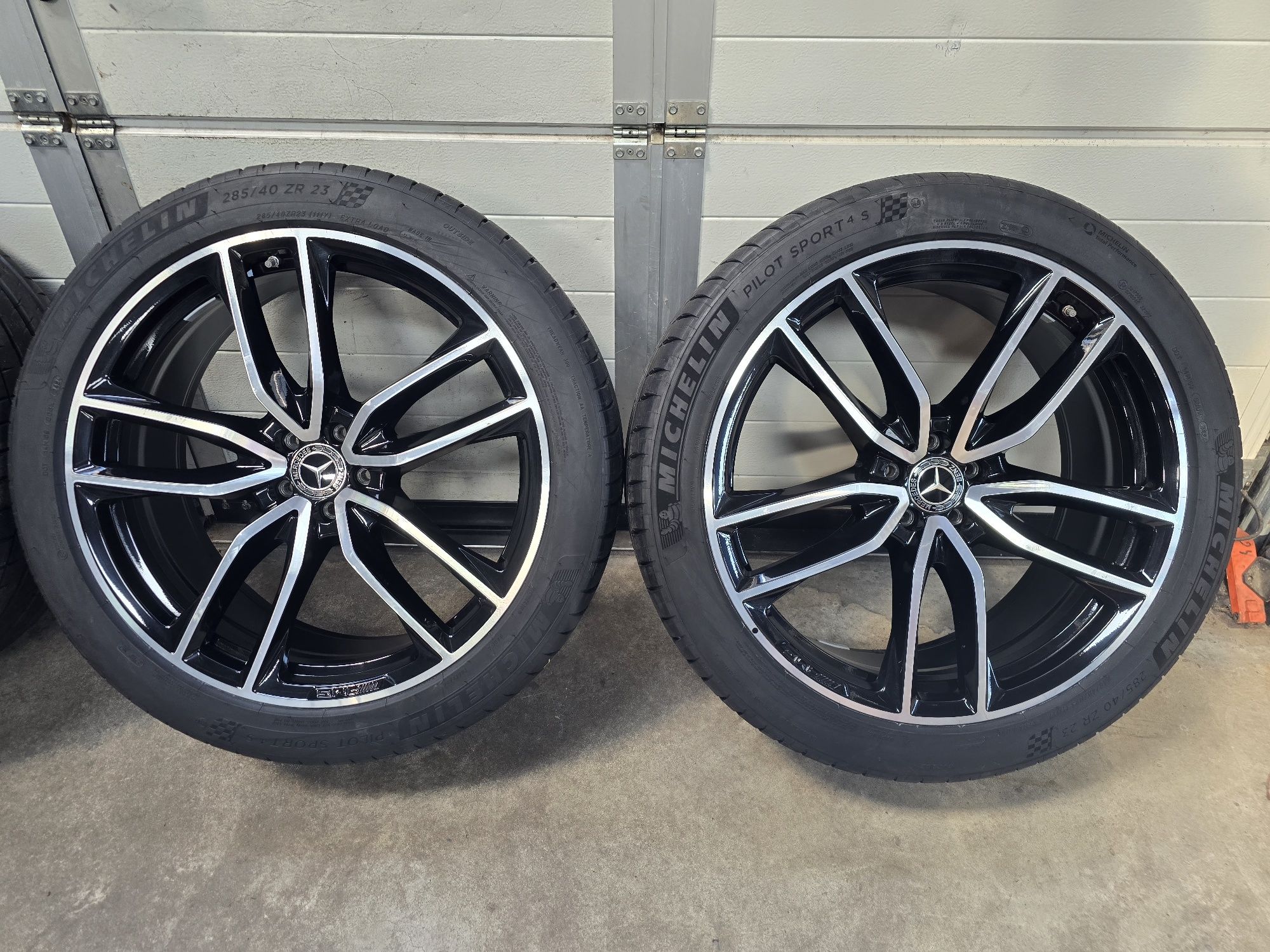 Koła Mercedes AMG  GLE  GLS 285/40zr23  325/35zr23
