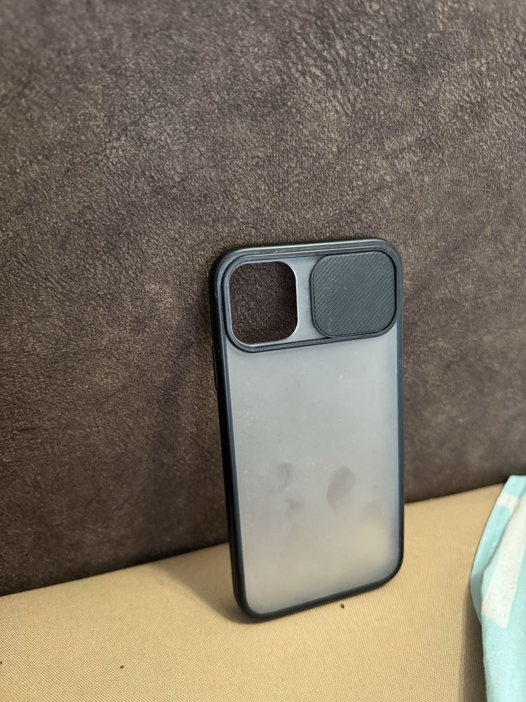 Чохол на iPhone 11
