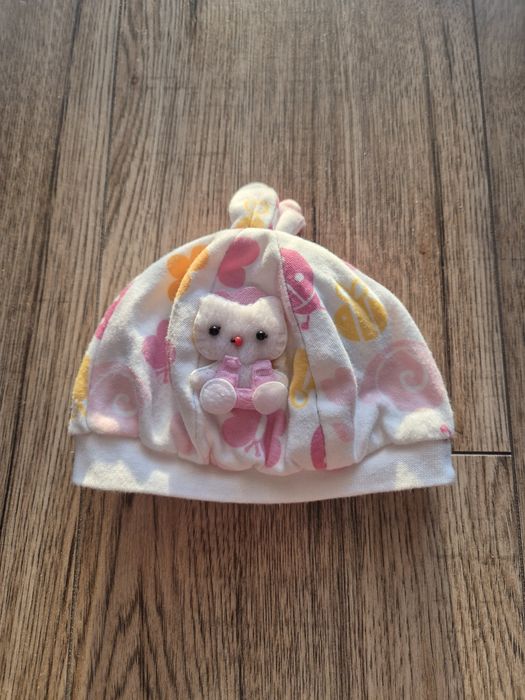 Czapeczka niemowlęca