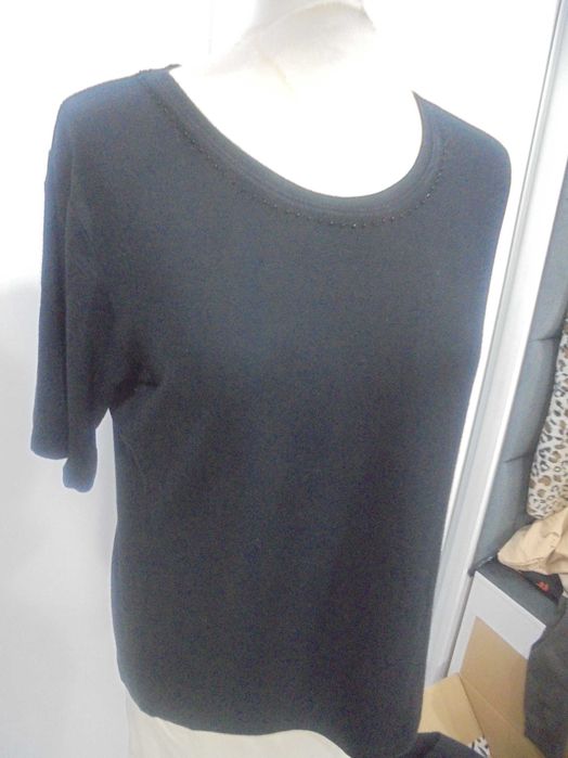 elegancka bluzka w roz44/46 biust105/108 cm /