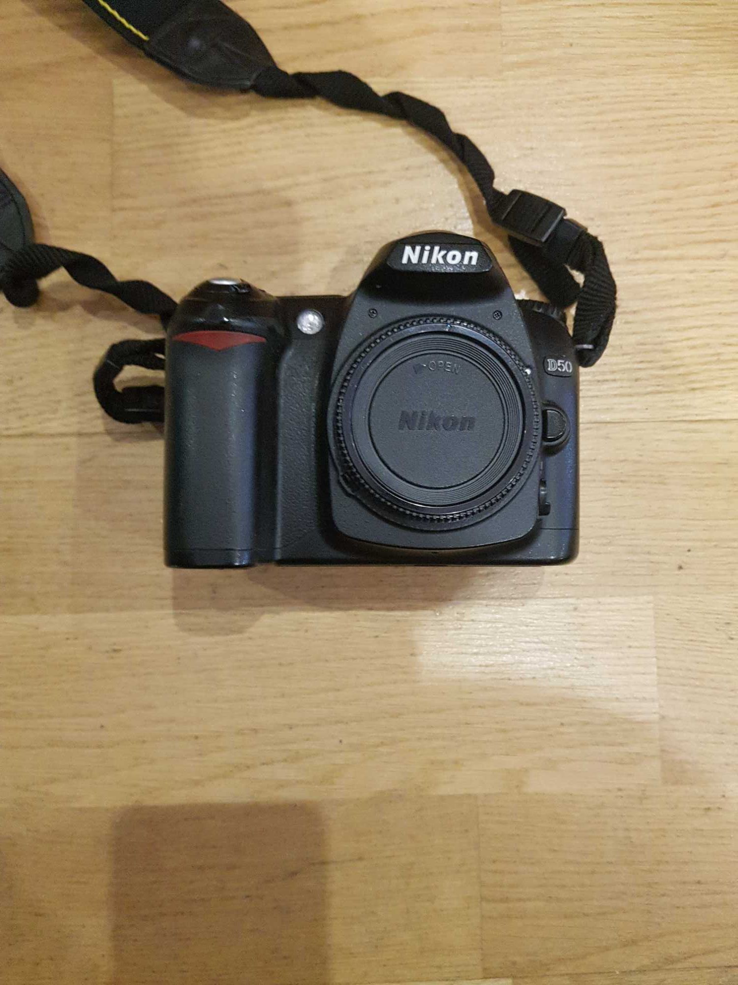 Фотоаппарат Nikon d 50