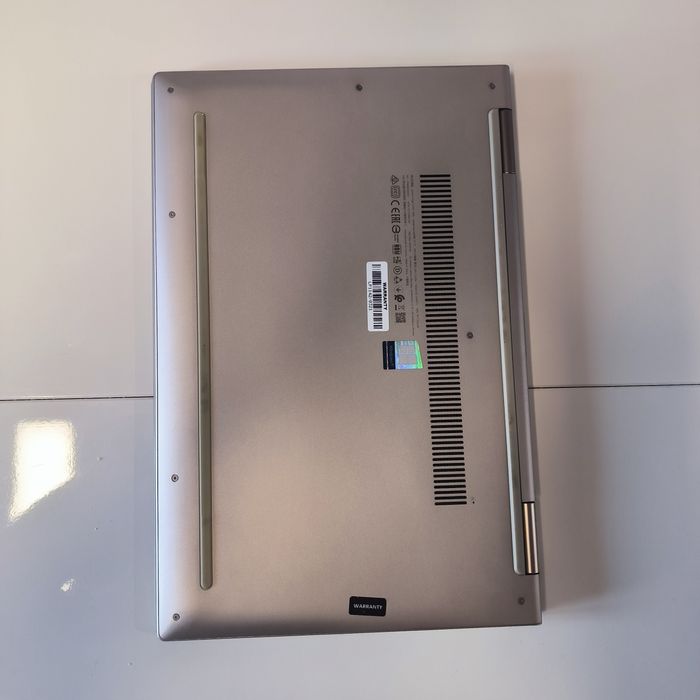 Lenovo Yoga C740 14" 2w1 ultra book jak nowy  (ekran dotykowy)