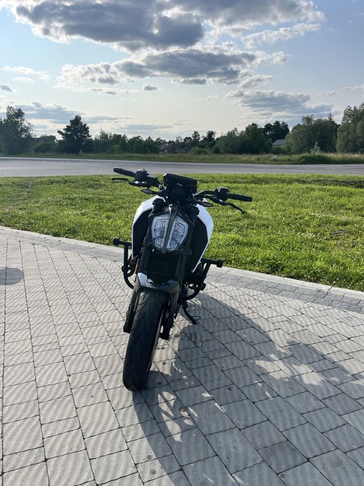 ktm duke 390 2021