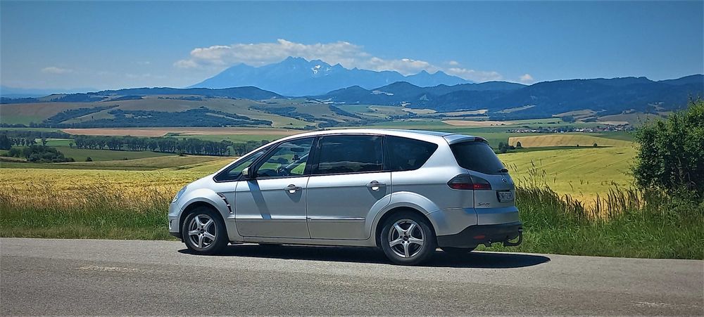 Ford S-Max 2.0HDi Klimatronik Wymieniony rozrząd i dwumasa Bez rdzy