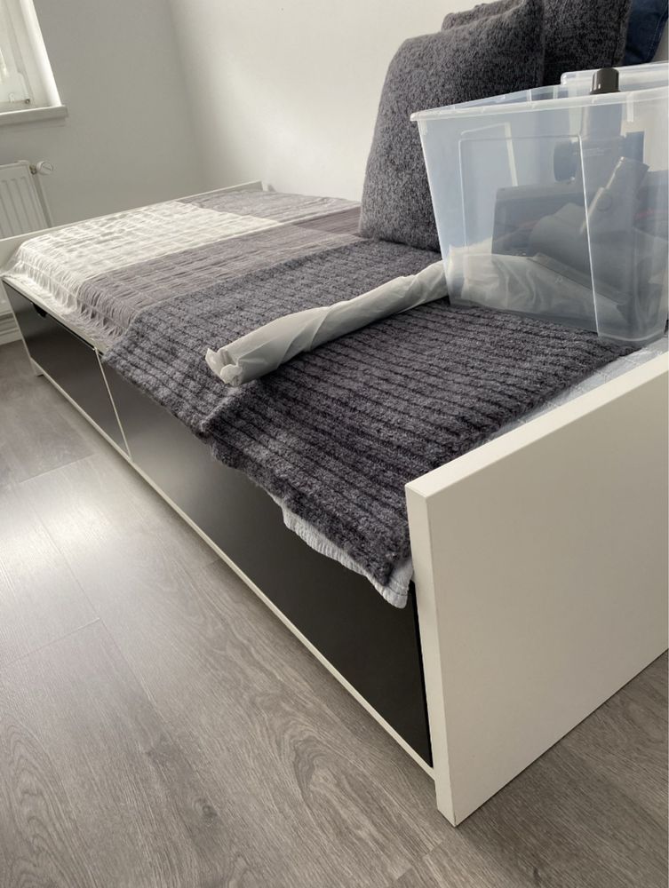 Łóżko Ikea 2 szuflady bialo czarne