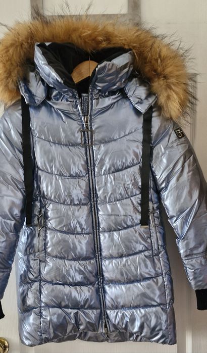 Стильная зимняя куртка для девочки 134р.