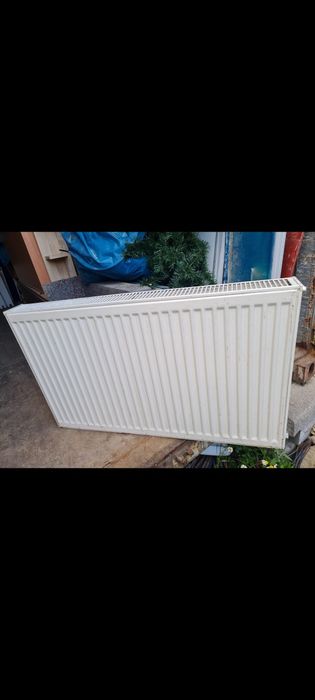 Sprzedam grzejniki używane w bardzo dobrym stanie. Różne wymiary.