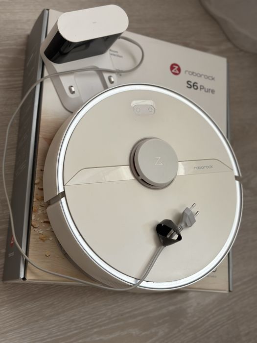 Робот-пилосос RoboRock S6 Pure. Практично новий .