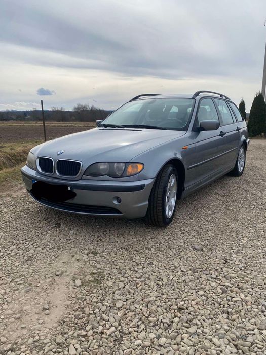 Продам BMW 3Series  2004