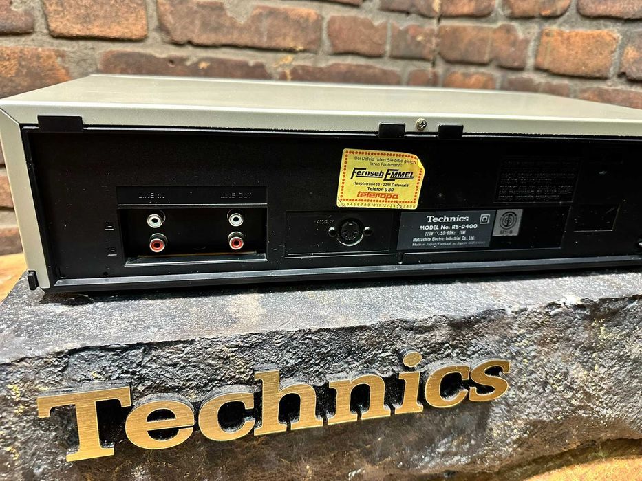 Magnetofon Technics RS-D 400